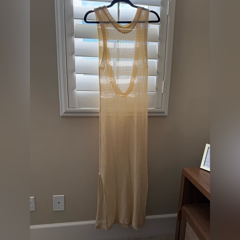 Chic Beige Knit Sleeveless Dress